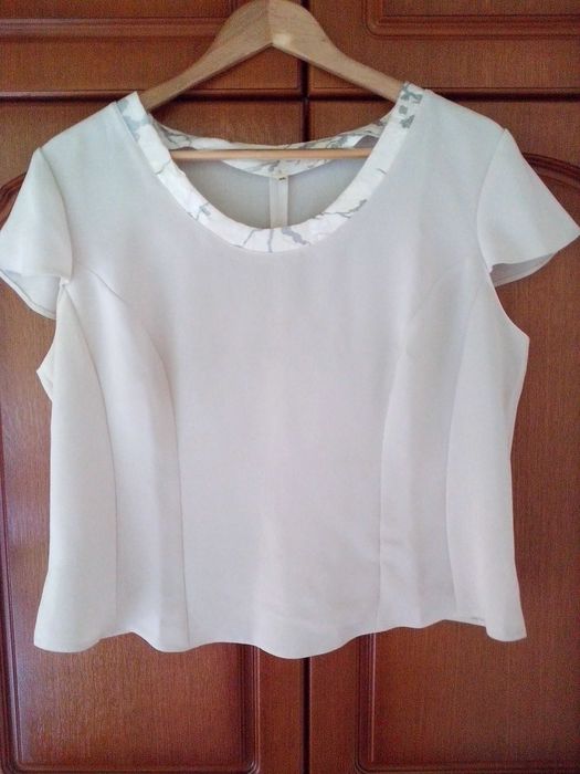 compleu 46/48,bluza si sacou,Polonia,elegant,pentru ocazii speciale