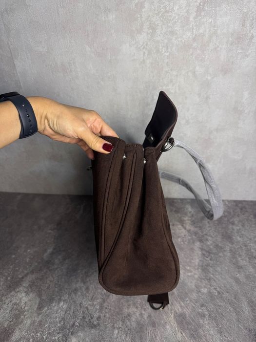 Нова чанта велур balenciaga