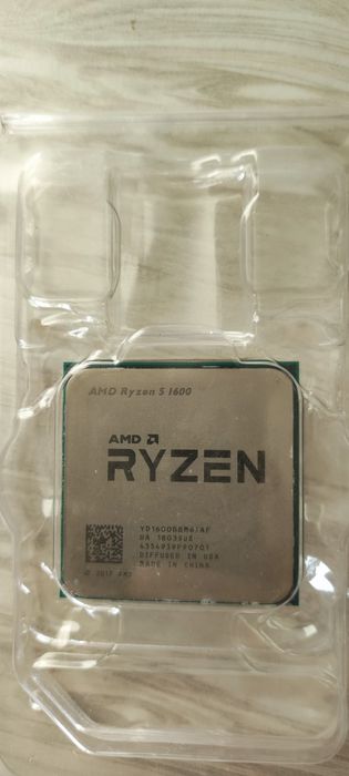 Продам процессор AMD Ryzen 5 1600