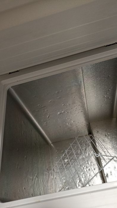 Продам морозильник