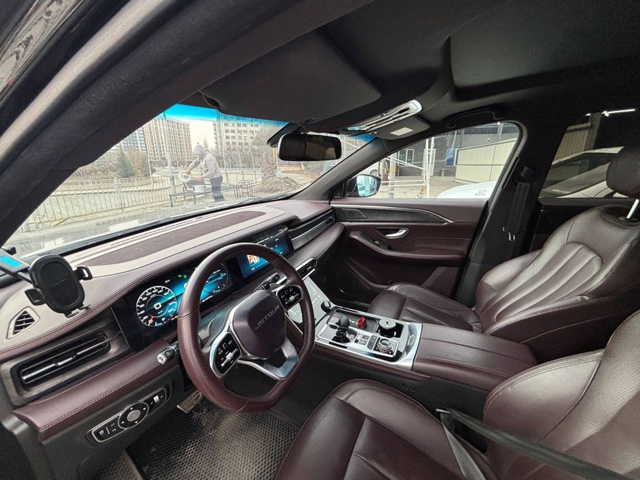 Jetour X 90 plus