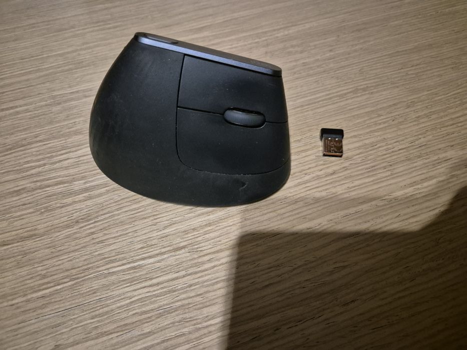 MX2 - Vertical-за здрава китка / ергономична мишка