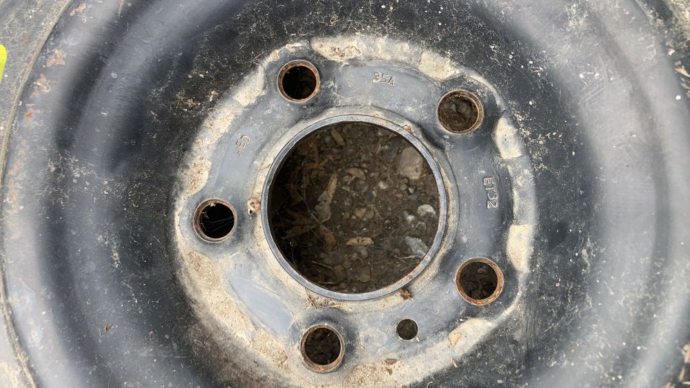 Roata rezerva ingusta pe 16" 5x108 
Citroen , peugeot  r16