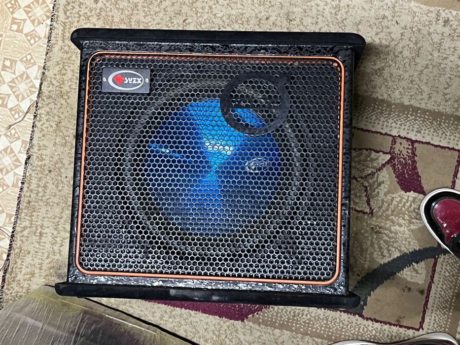 Сабвуфер Syzx в кунгее