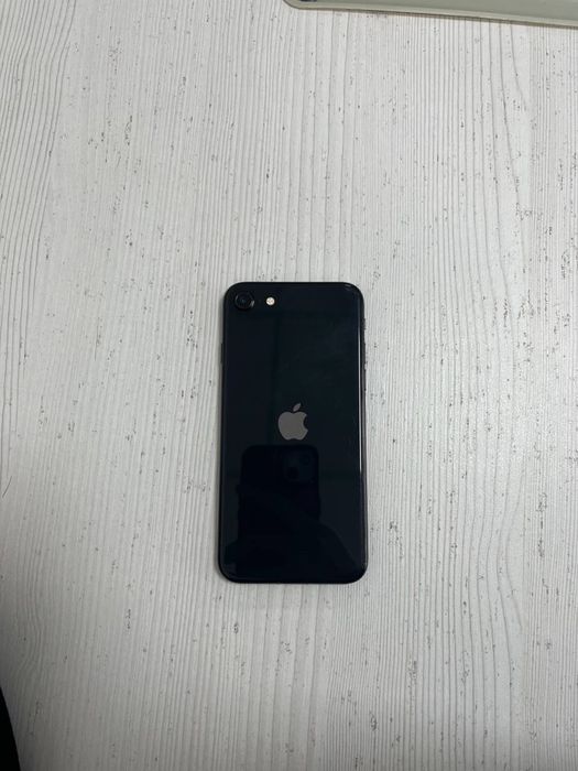 iPhone SE 128 gb
