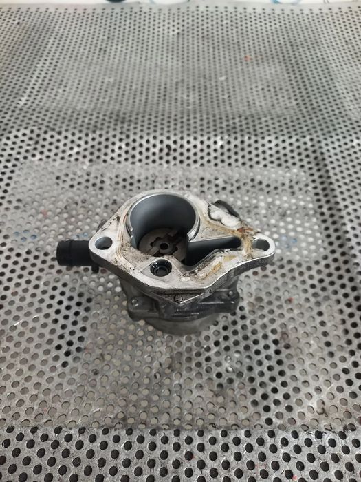 Pompa Vaccum Tubulatura Conducta Intercooler Dacia Renault Nissan 1.5 Dci Euro 5 Motor K9K 110 Cai
