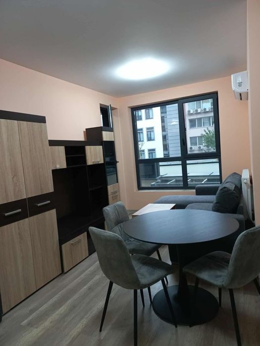 Дава се под наем Двустаен апартамент в София, Банишора - 51 кв.м за 670 € - Снимка #1
