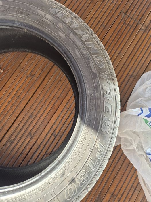 Vand 3 anvelope vara Dunlop 225 60 18