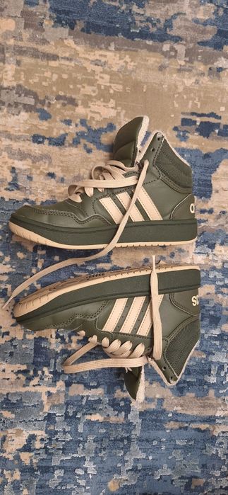 Adidasi adidas universali nr 30-31