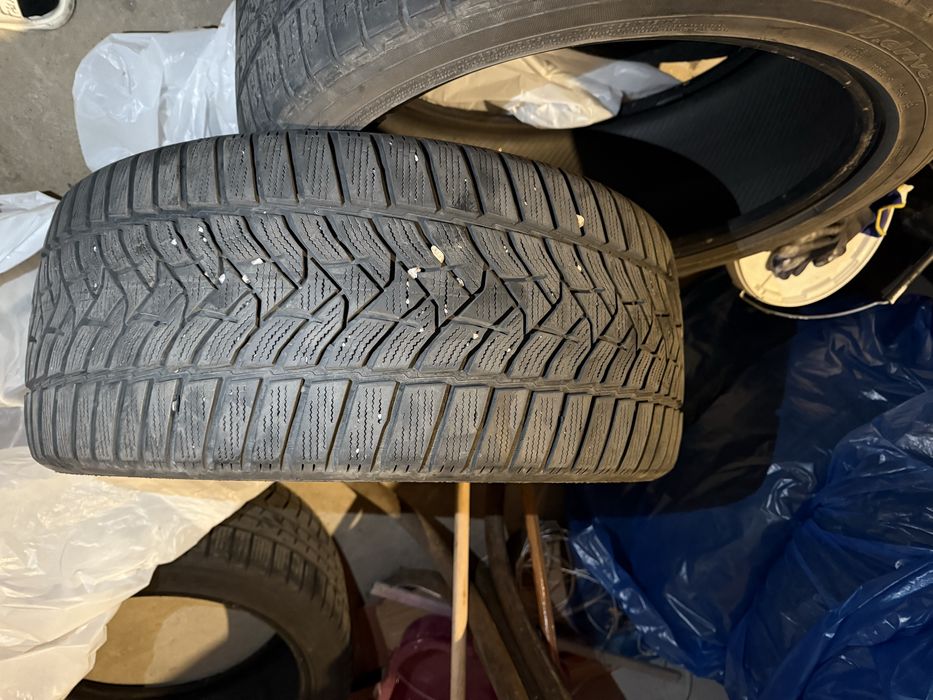 Anvelope iarna 255/40/19