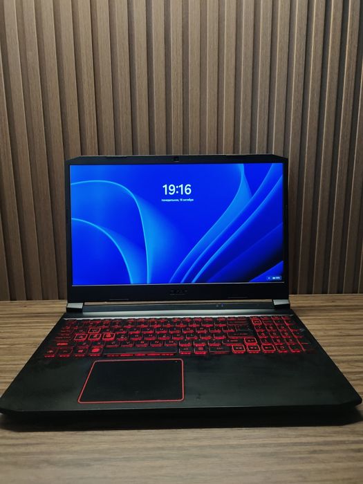 Ноутбук Acer Nitro 5 (1650 Ti) + Коробка
