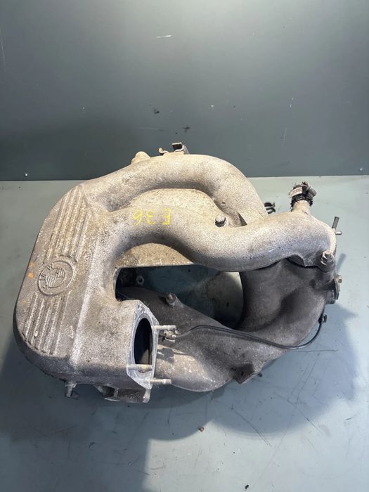 Galerie admisie BMW Seria 3 1996 318tds MT (90 hp)