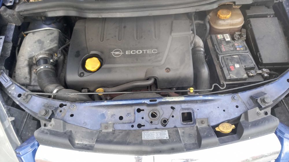 Опел Зафира Б 1.9 НА ЧАСТИ