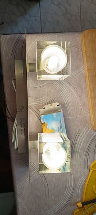 Aplică perete cu două corpuri din sticlă