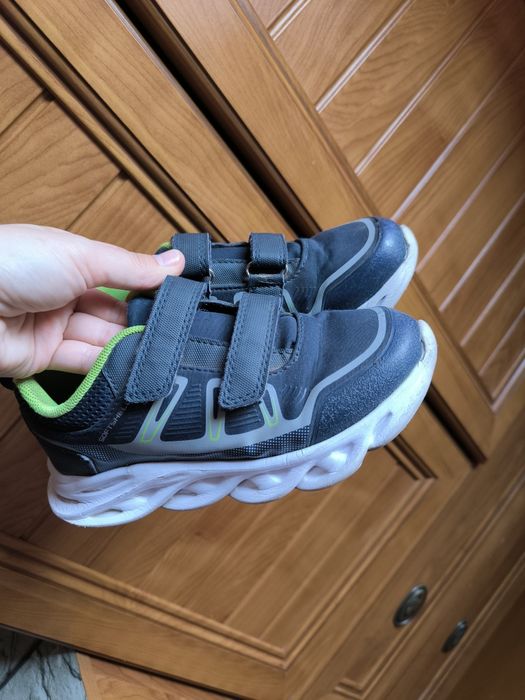 Кроссовки Шаговита