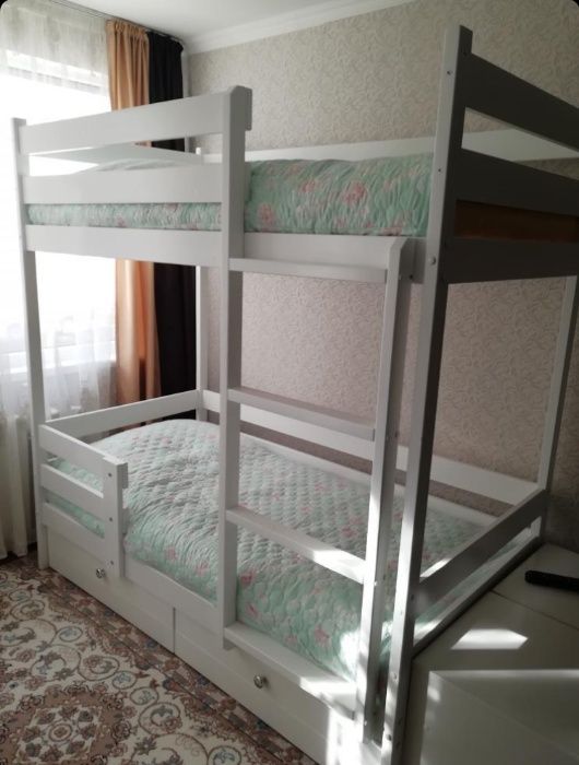 Двухъярусные кровати с матрасами. Новые!