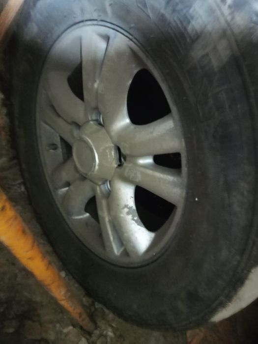Продам резину с дисками