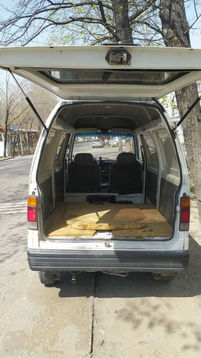 Продам машину Дамас