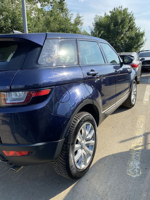 Prag dreapta, stâlp ușă drespta Range Rover Evoque 2017