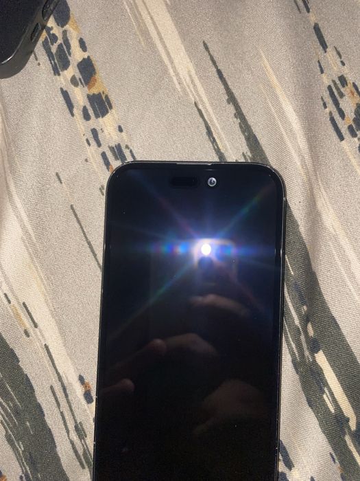 iphone 15 128gb spart pe spate 84%baterie