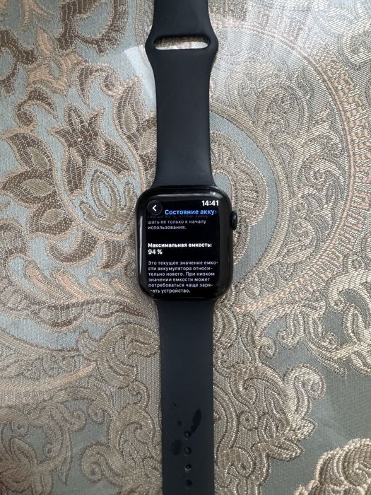 Продам Apple Watch 9