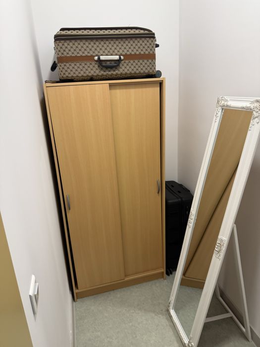 Camera birou/bussines  €100