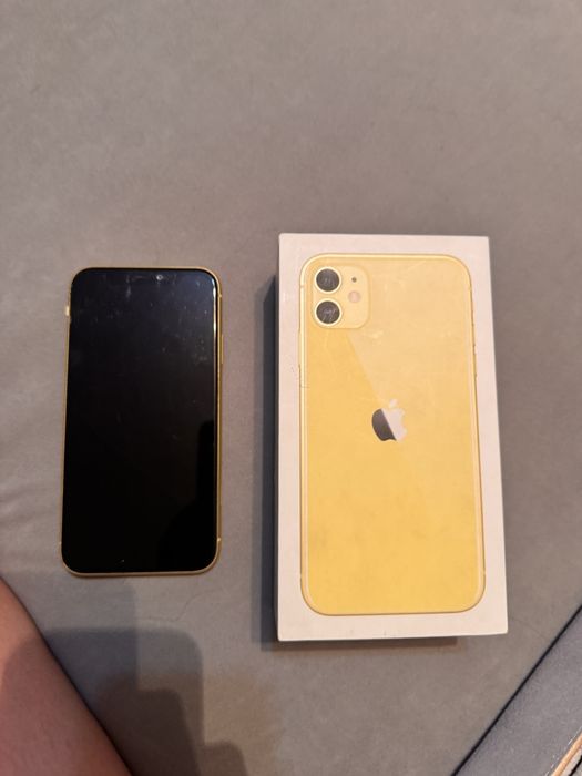 Iphone 11 емкость 74%