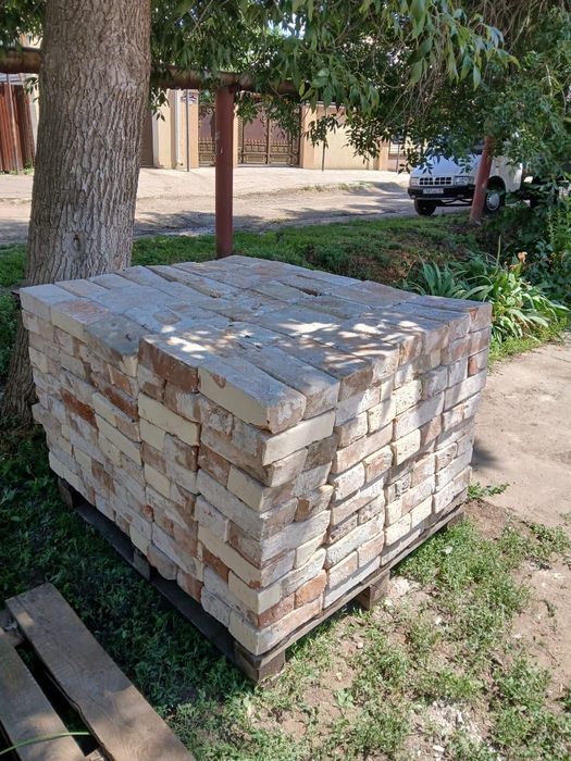 Продам Кирпич б/у