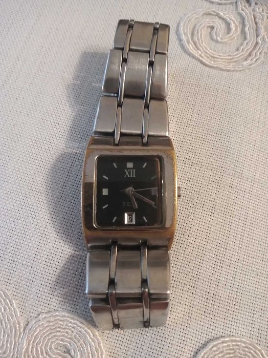 Дамски часовници