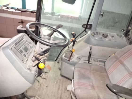 Dezmembrez tractor Case Cx 80