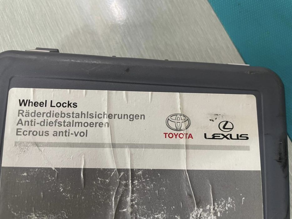 Продам секрктки гайки на колёса