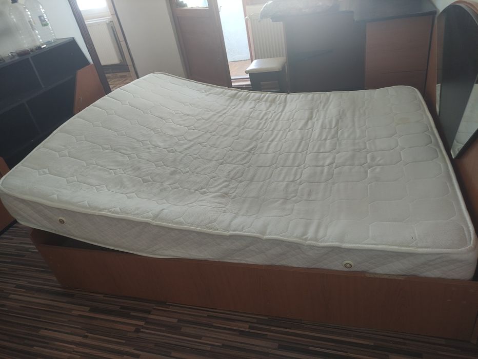 Saltea pat cu arcuri 160 x 200