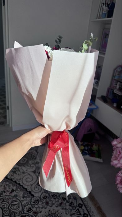 Продам живые Цветы , очень красивые