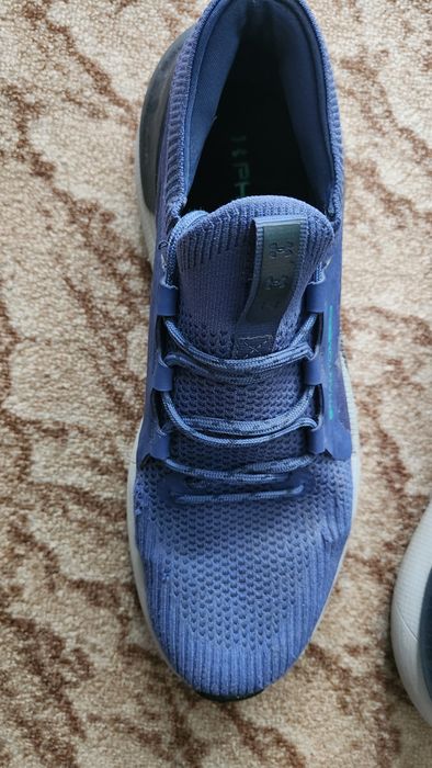 Under armour маратонки