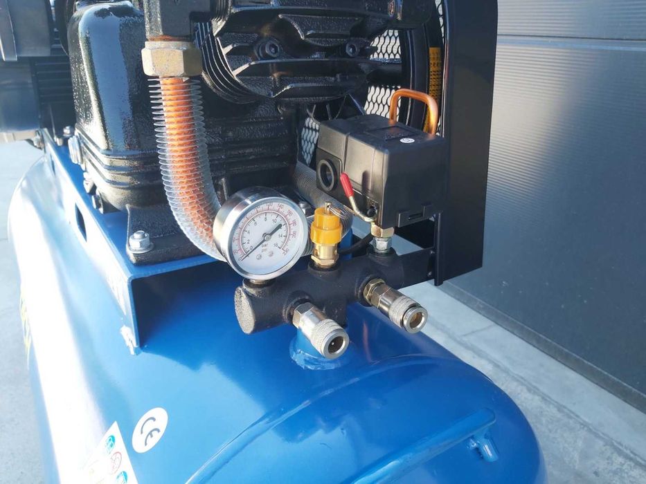 Компресор за въздух 200 литра трифазен, 12бара, 5.5KW, 7,5 hp