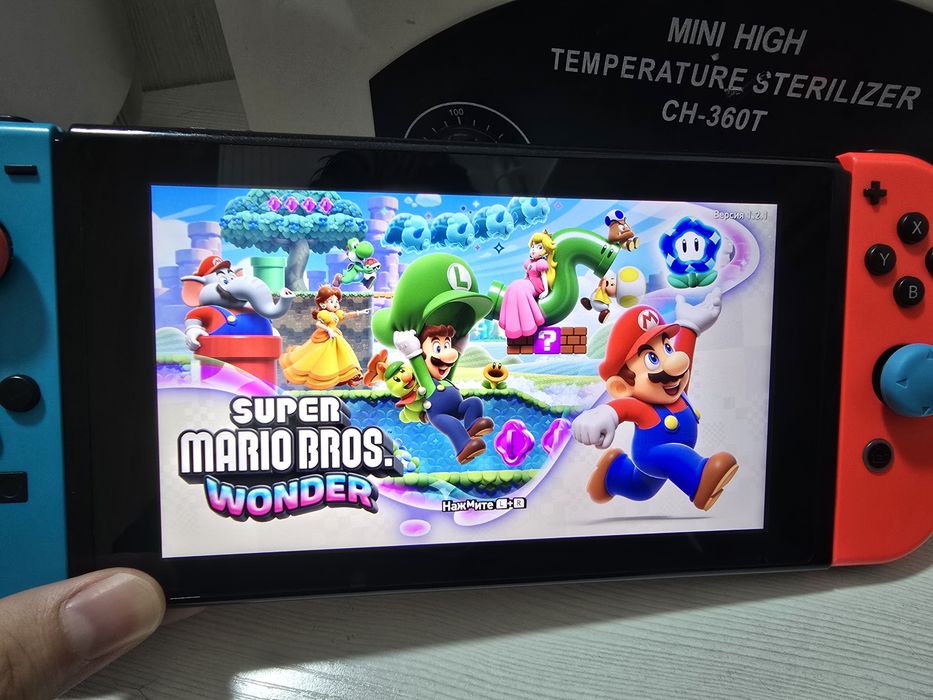 Игровая приставка Nintendo switch + 30 топовых игр