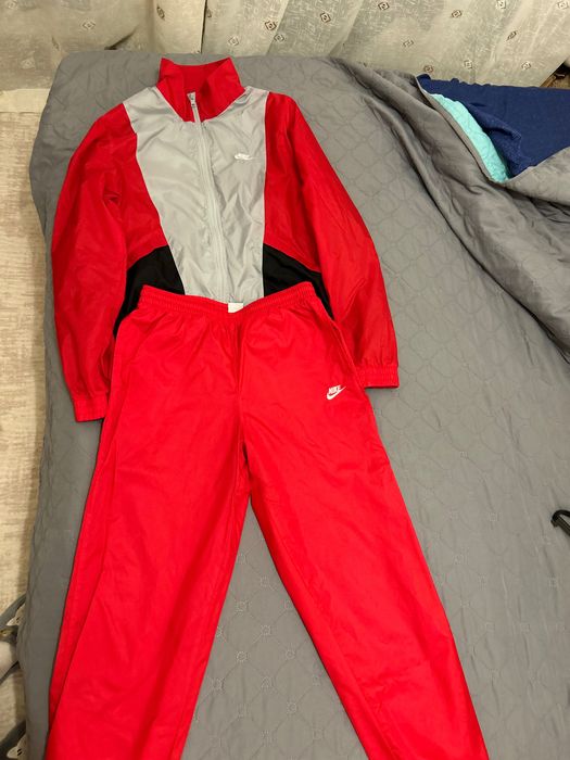 Спортен екип на Найк мъжки