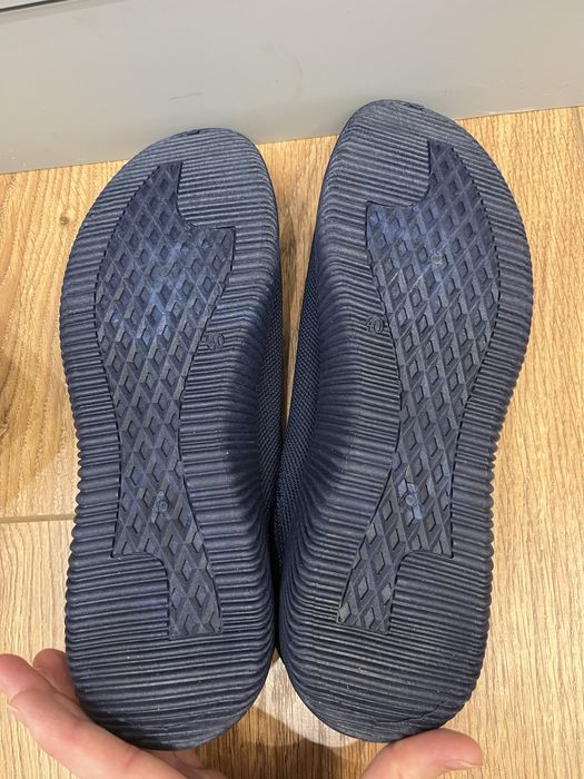 Спортивная обувь