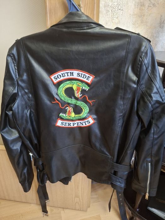 Продам кожаную куртку