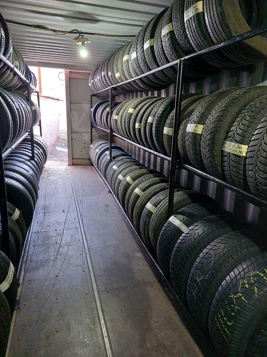 Автошины 255/40/21 2шт.HANKOOK. 75000 .