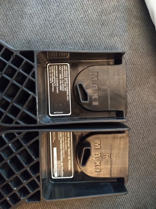 iZi  Go Modular X2 i-Size столче, дъждобран, комарник и адаптери