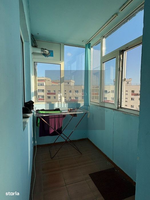 Apartament 3 camere decomandat -10 minute de metrou Aparatorii Patriei