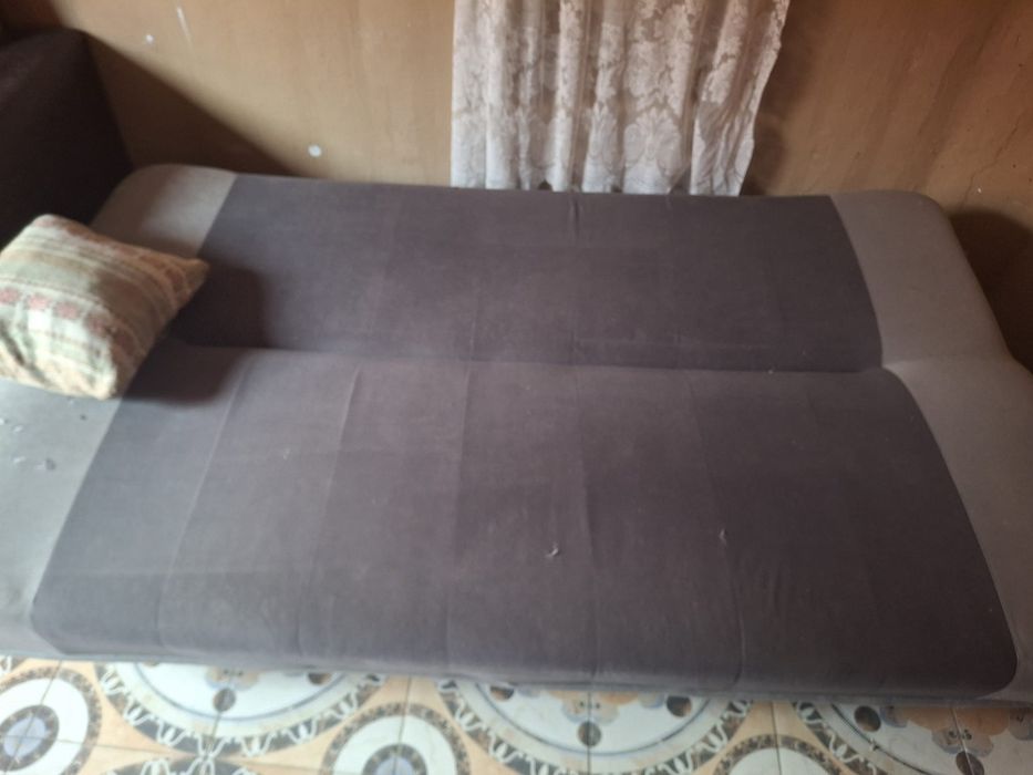 Canapea extensibilă