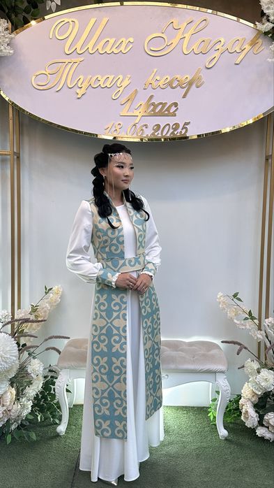 Срочно продам платье