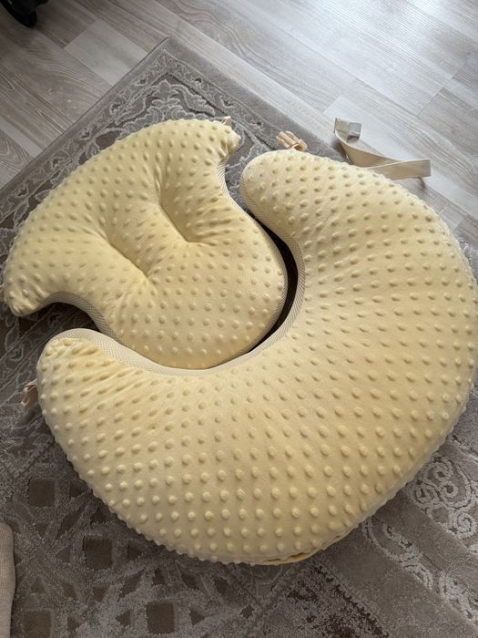 Подушка для кормления