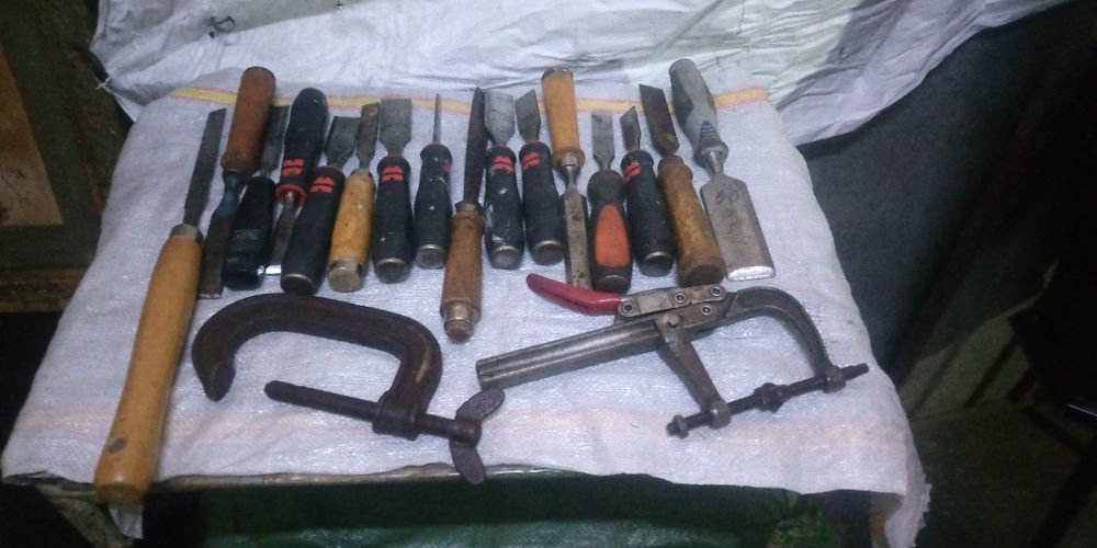 Ucenici tâmplărie nemțești.