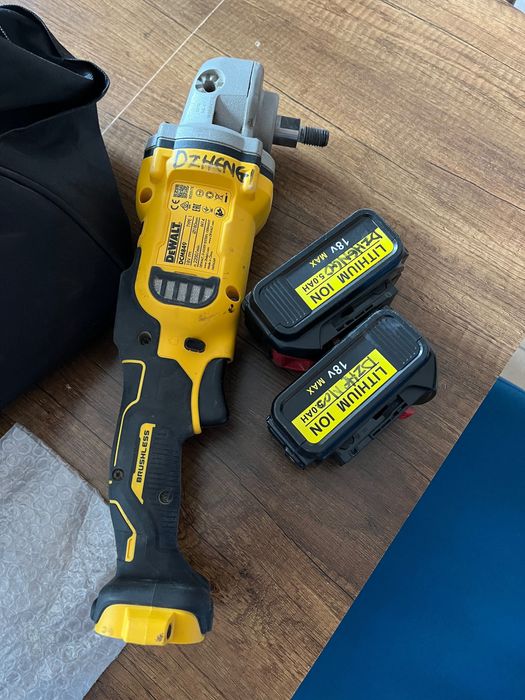 Машина за полиране деволт