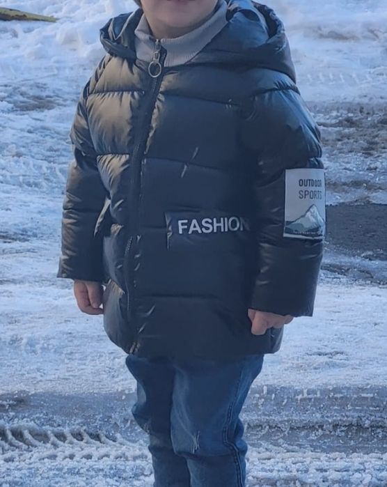 Демисезонные куртки, комбинезоны