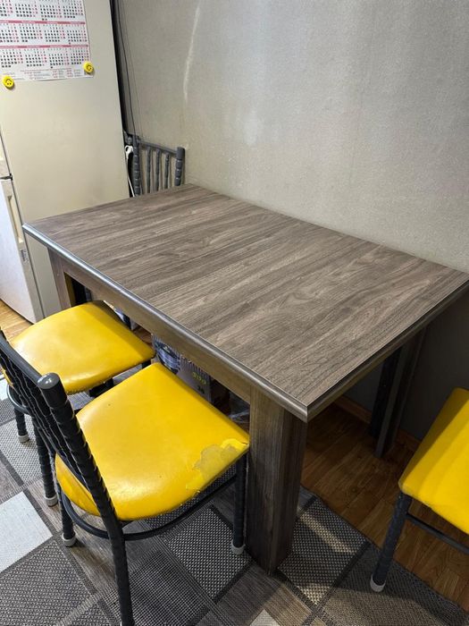 Стол кухонный раздвижной