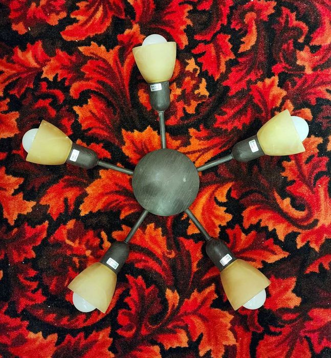 lampa plafoniera lustra caldelabru metal cu sticla